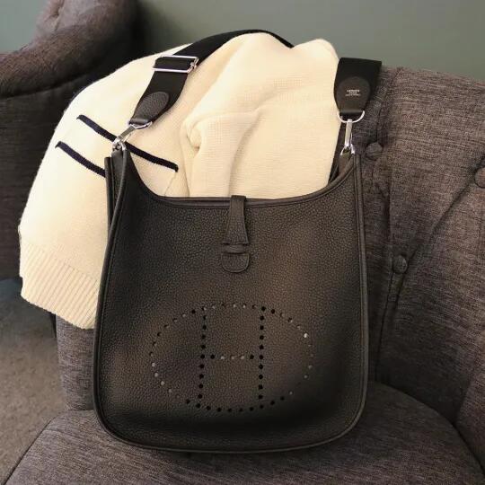 入手困難☆完売必至HERMES エルメス Evelyne III 29 エブリンPM